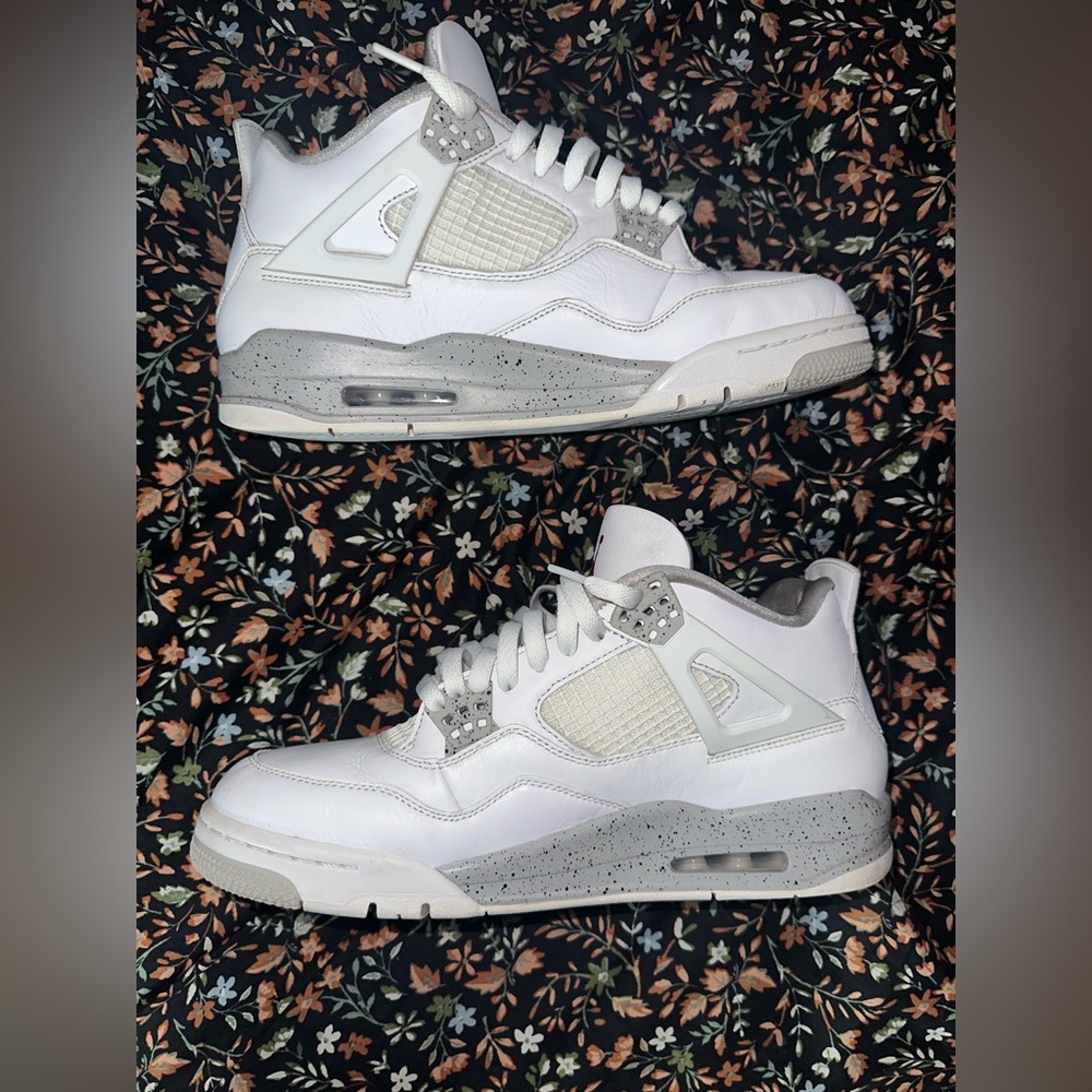 Jordan 4 Oreos